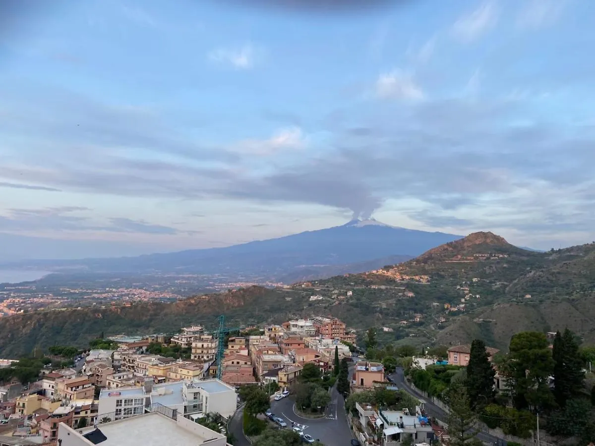 Villa Sara Taormina 3*,  Italië